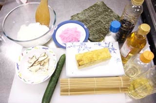 How to cook Futomaki Sushi Roll