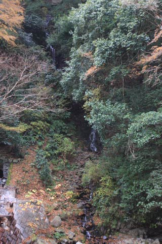 Yugawara Godan Falls