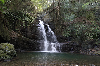 Takihata Ara Falls