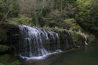 Miyajimakyo Ninotaki Falls