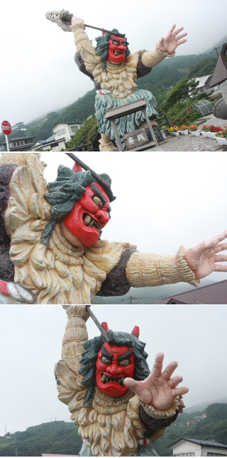 Monzen Namahage Statue