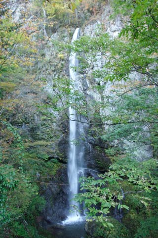 中止の滝