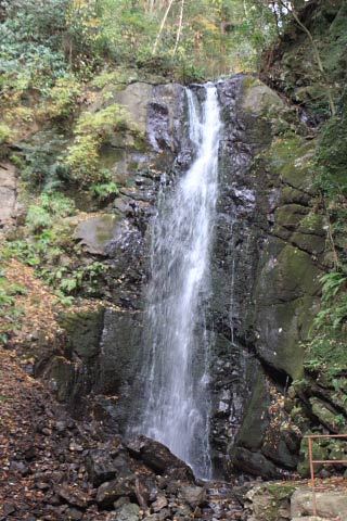 Yugawara Fudo Falls