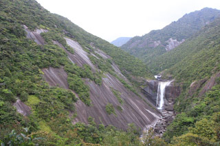 Senpiro falls