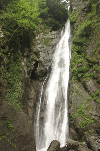Abe Waterfall
