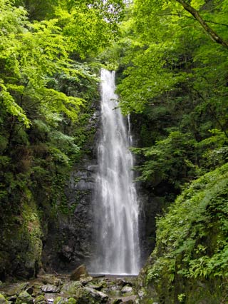 Hyakuhiro Falls