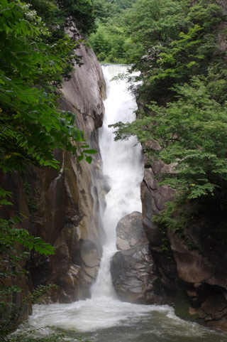 Senga Waterfall